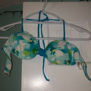Flower print bikini top